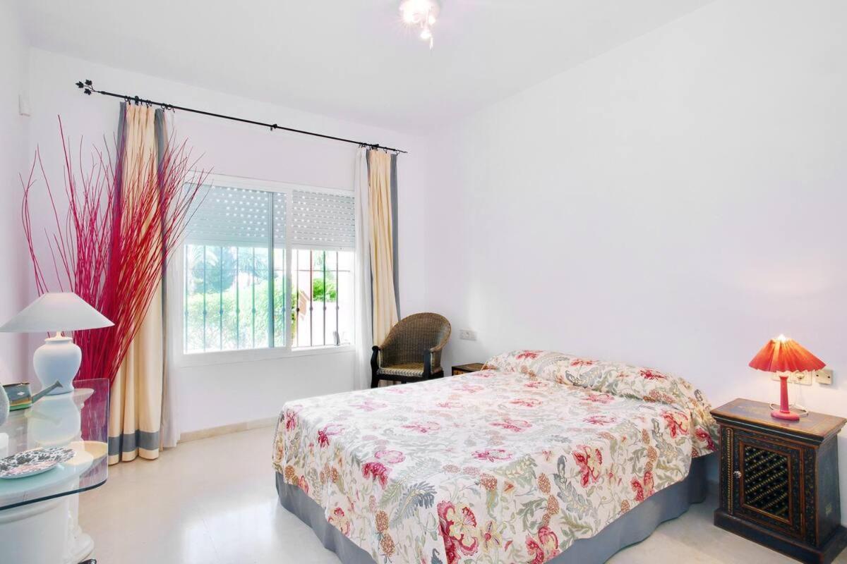 Apartamento Entre Marbella Y Estepona Exterior photo