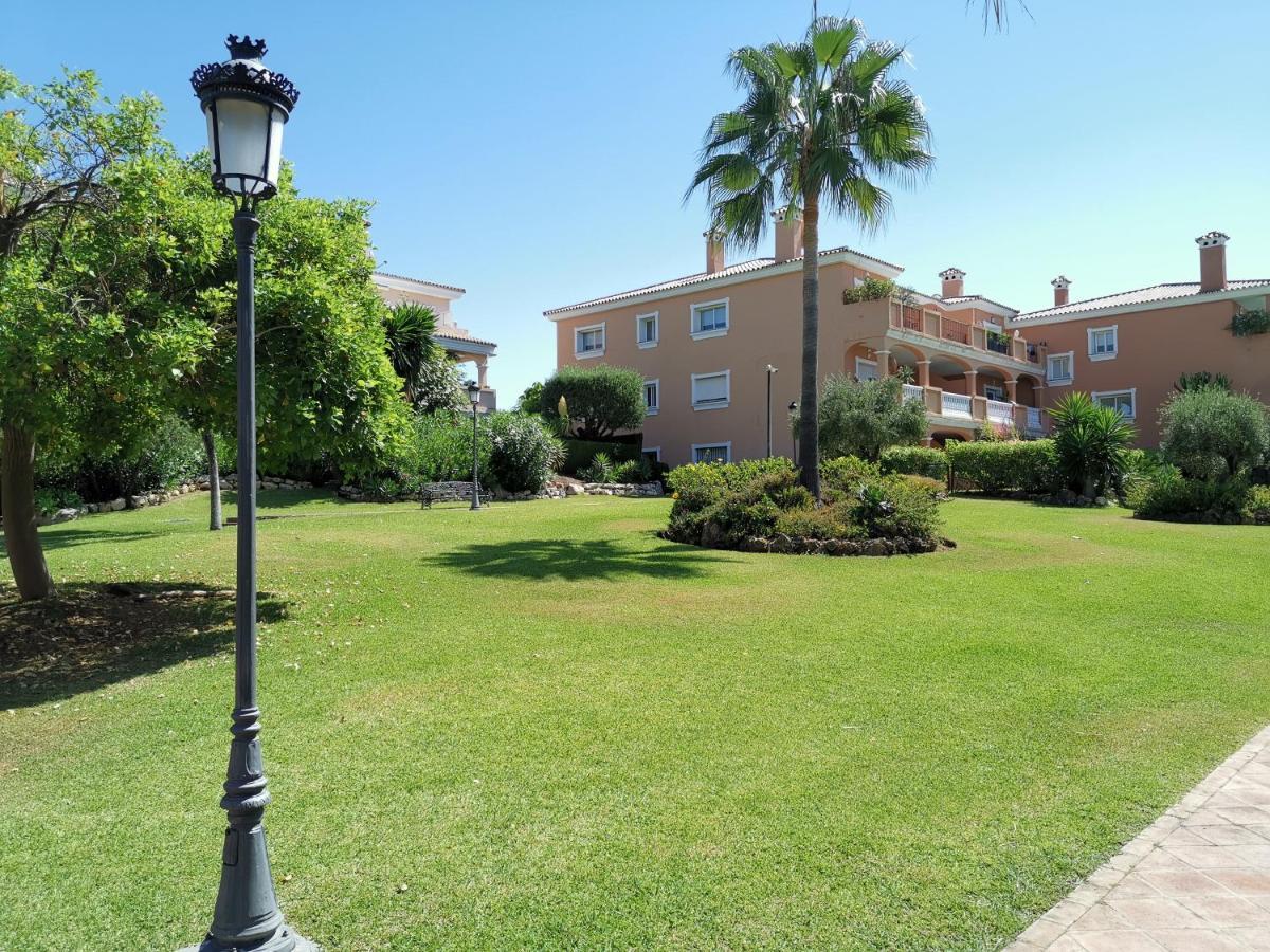 Apartamento Entre Marbella Y Estepona Exterior photo