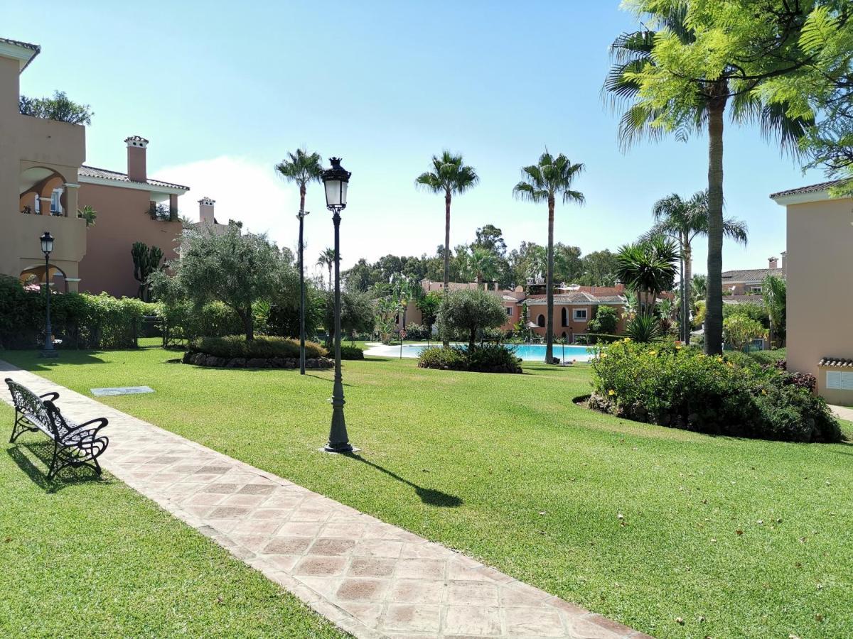Apartamento Entre Marbella Y Estepona Exterior photo